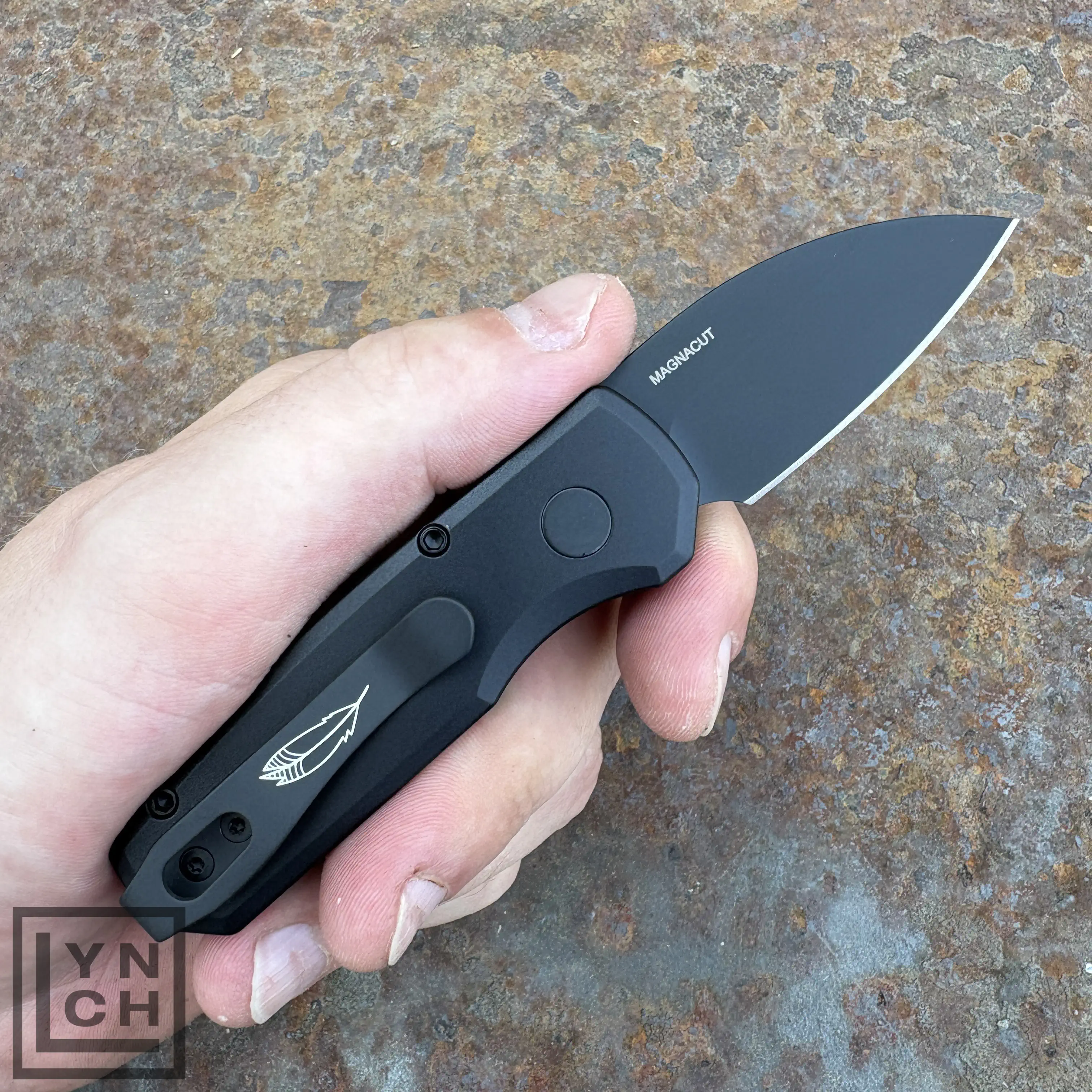 Pro-Tech Runt 5 Auto Black Aluminum Black DLC Wharncliffe CPM