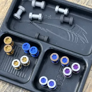 Sparrow Seven Knife Hardware
