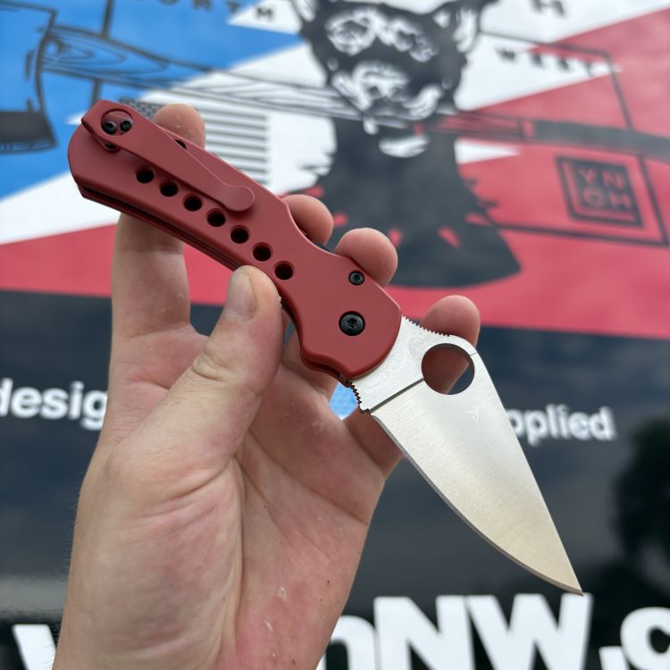 Spyderco Para 3 LW Skinny MOD 2 Firehouse Red Satin MagnaCut BLK Back-Spacer RED Clip MOD Knife