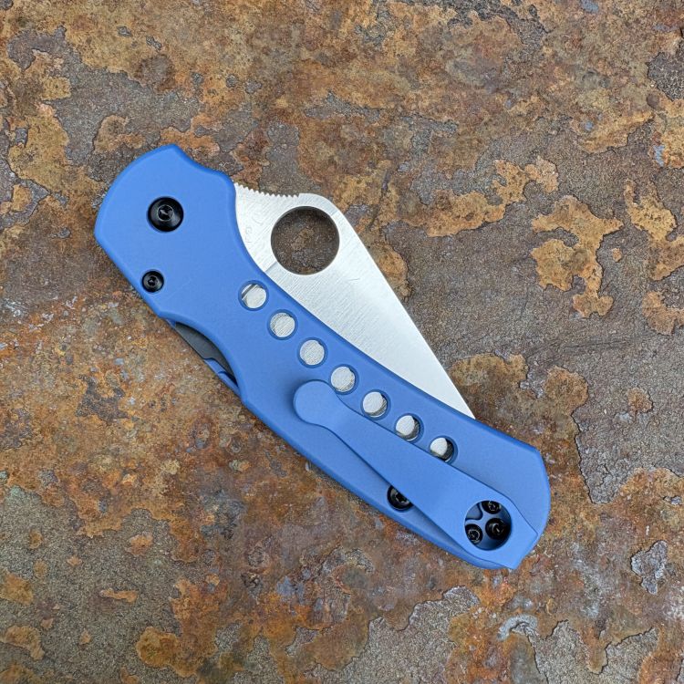 Spyderco Para 3 LW Skinny MOD 2 NRA Blue Satin MagnaCut STO Back-Spacer NRA Blue Clip MOD Knife