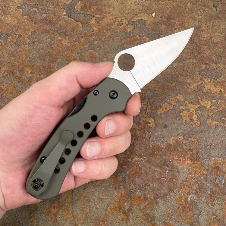 Spyderco Para 3 LW Skinny MOD 2 OD Green Satin MagnaCut BLK Back-Spacer OD Green Clip MOD Knife