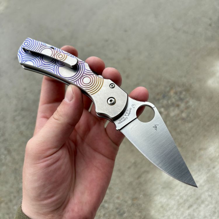 Spyderco Para 3 LW Skinny MOD 3 Stone Logo Fade Satin SPY-27 SAT Back-Spacer Modular Clip MOD Knife