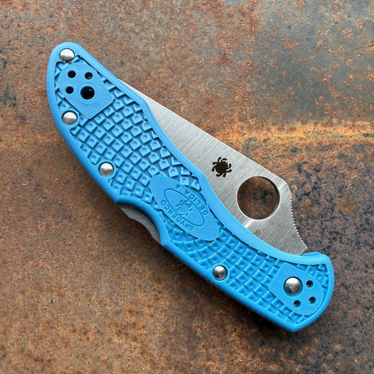 Spyderco Delica 4 Blue FRN VG-10 Blade Deep Carry Titanium Clip