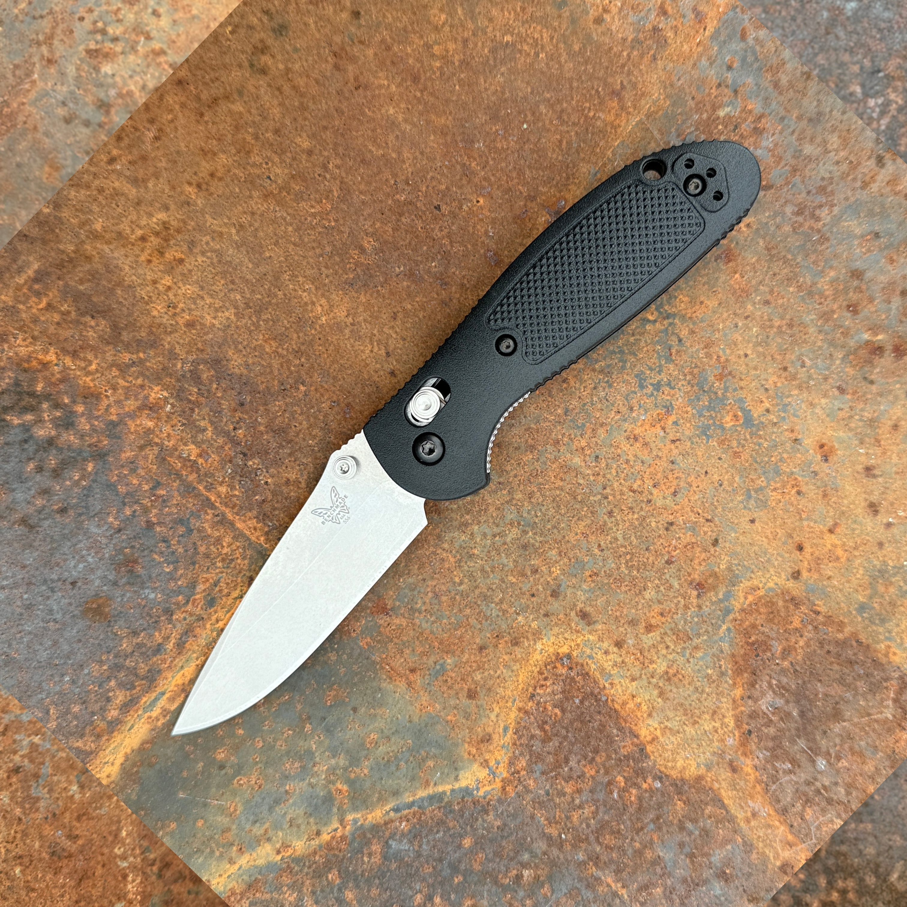 Benchmade Mini Griptilian Black Polymer Scales Satin CPM S30V Drop