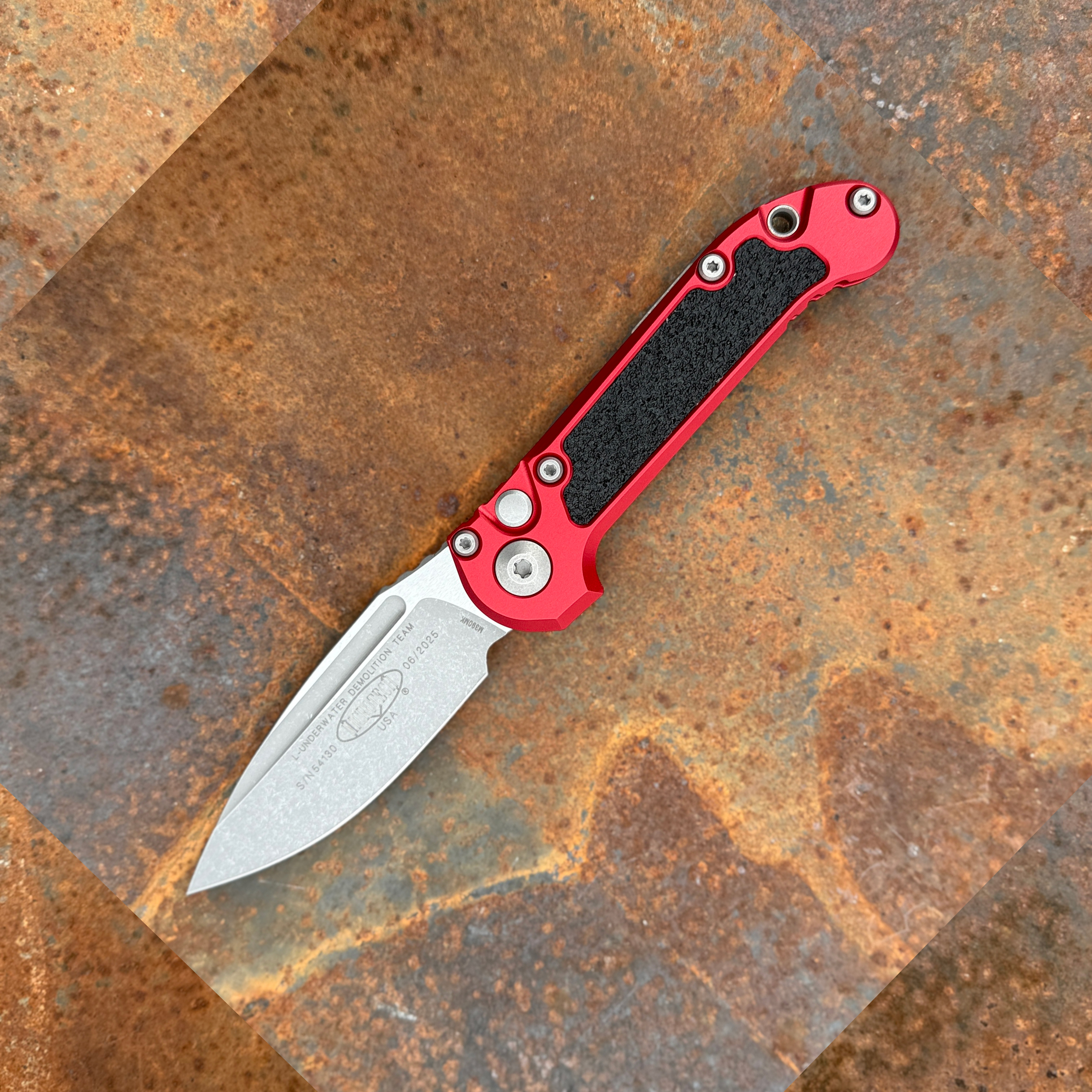 Microtech LUDT Gen III Auto Red Aluminum Apocalyptic M390MK Blade