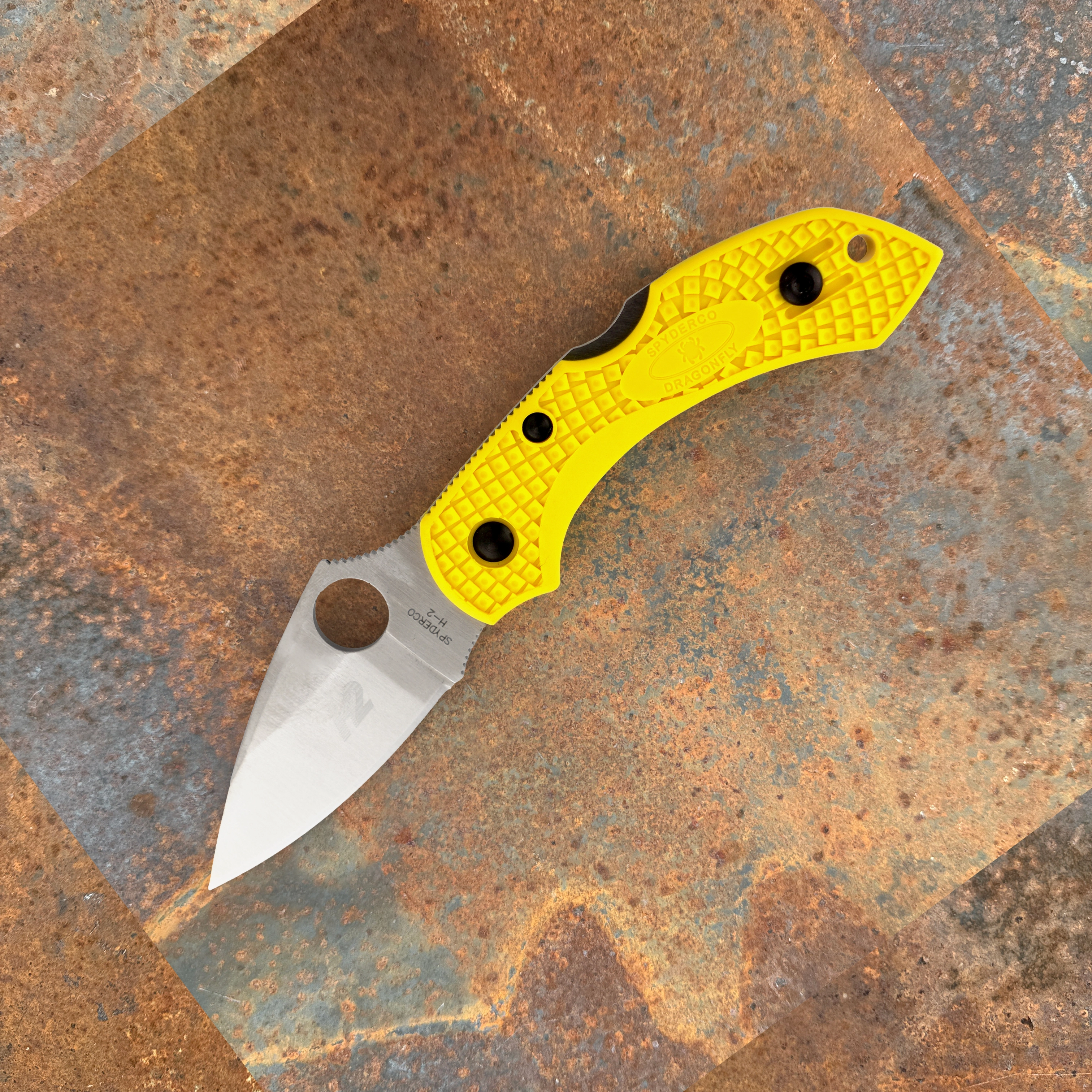 Spyderco Dragonfly 2 Salt Yellow FRN Satin H2 (C28PYL2) Deep Carry 